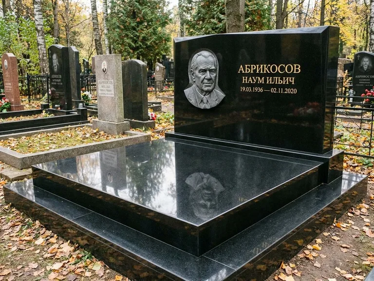 Памятник с барельефом — выполненная работа 37 в Нижнем Новгороде