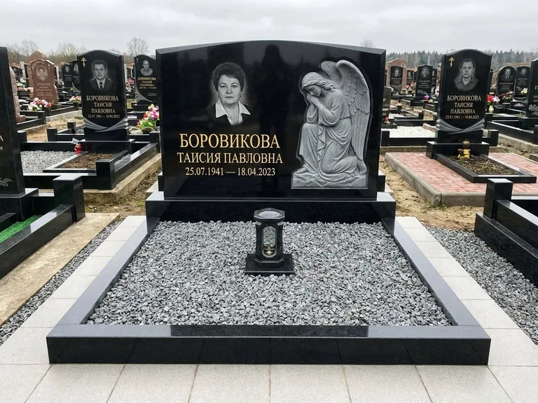 Памятник с барельефом — выполненная работа 38 в Нижнем Новгороде