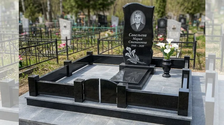 Памятник с гравировкой калл — выполненная работа «Савельева» в Нижнем Новгороде