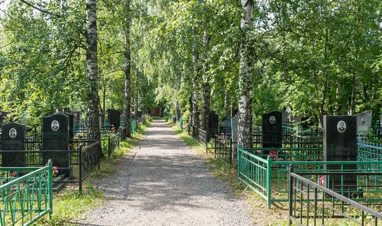 Захарьинское кладбище в Москве