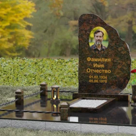 Гранитный вертикальный памятник светский - П123