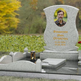 Гранитный вертикальный памятник П146 для одного - П146