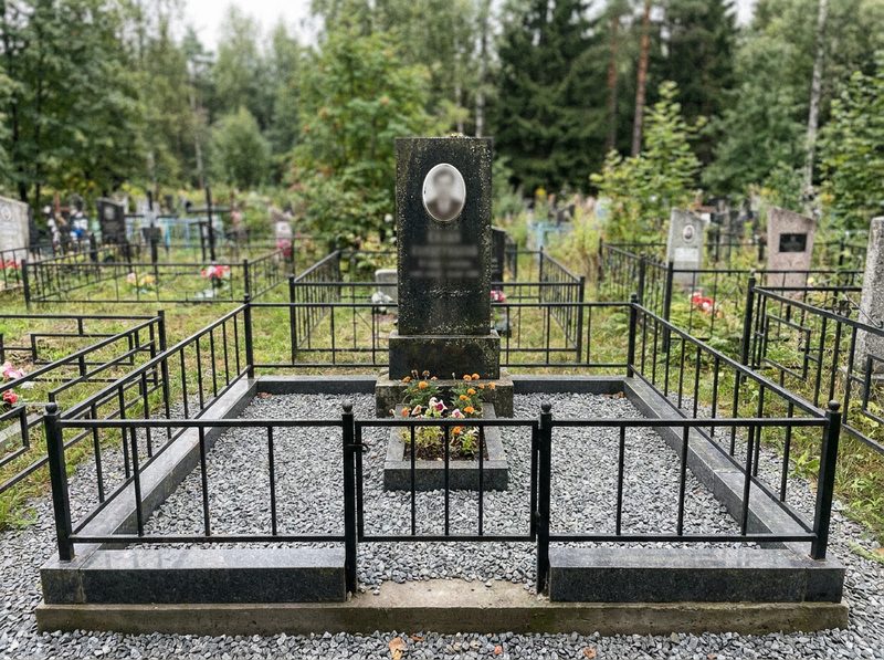 Благоустройство могилы в Нижнем Новгороде — пример 4